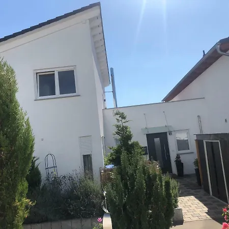Sweet Outletcity Apartamento Metzingen (Tubingen)